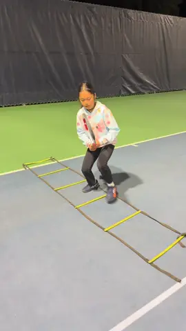 Stay low. Tennis footwork drill for everyone #tennislife #tennisfitnesssanjose #теннис 