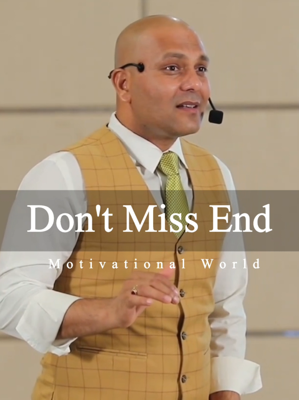 Don’t live in your past 💯⚡ #foryou #foryoupage #tiktok #tiktokviral #viralvideo #fyp #videoviral #motivation #motivtional #deeplines 