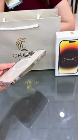 Cây 14 pro này nó nét không các fen😎 nhỏ nhỏ gọn gọn chỉ 10 mấy 🍠 lẻ quá xứng đáng nha🥳🥳🎉