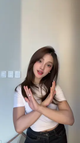 ku byuatt mu angkat tangan