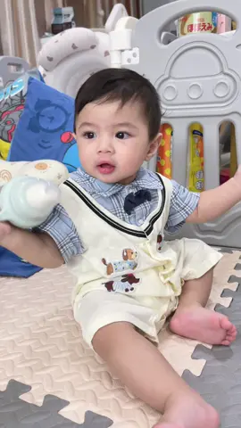 ติดแม่ไม่ไหว 🤣 #เ#เด็กน่ารักล#ลูกชายเ#เลี้ยงลูกเชิงบวกข#ของดีแม่และเด็กค#คลิปนี้ต้องฟีด