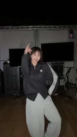 大好きな曲で🖤 #SG_Moonchaser #Laki #佐藤栞奈 