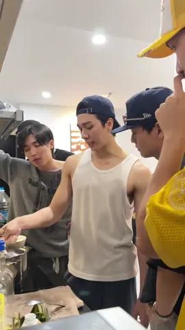 Chạy content cho hết chứ tối nay tập mới rồiiii #anhtraisayhi2025 #hainam 