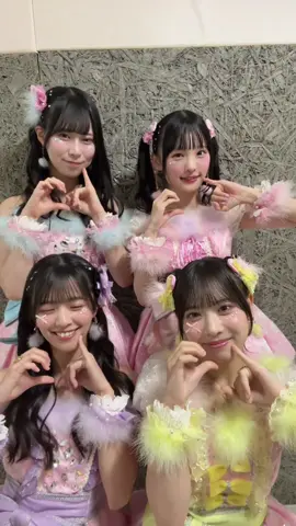 胸チュンした？♡ #nmb48 #めるみみ #ラブソングに襲われる 左上 @龍本弥生 左下 @桜田 彩叶（ NMB48 ） 右上 @新澤菜央 右下 @芳賀 礼  