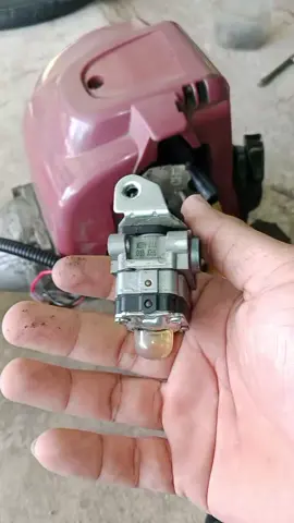 แก้ไขปัญหาน้ำมันท่วมคาบู #เครื่องตัดหญ้า #ช่างโตง่ายนิดเดียว✅ #ฟีดดดシ 