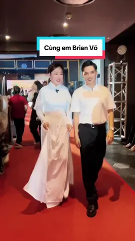 Duyên dáng trong tà áo dài của NKT @BRIAN VO FASHION một người em thân thiết luôn đồng hành cùng Nga trong nhiều sự kiện ý nghĩa 🥰🥰 #nca #ngocchauau #HoangThanhNga #kimcuongngocchauau #kimcuongthiennhien 