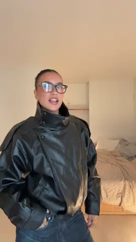 The jacket is the moment #zara #fyp #pourtoii #falltransitionoutfit 