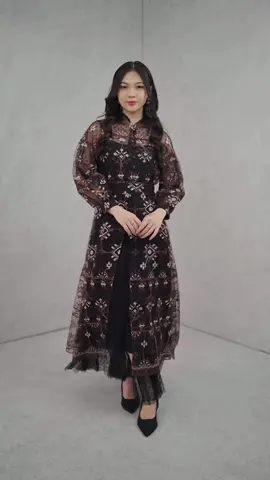 Elegan vibe unlocked 🌹 Runna Dress in Mahogany siap jadi highlight di setiap moment, Ready to make it yours?  #modestfashion #fashioninspo #barliasmara 
