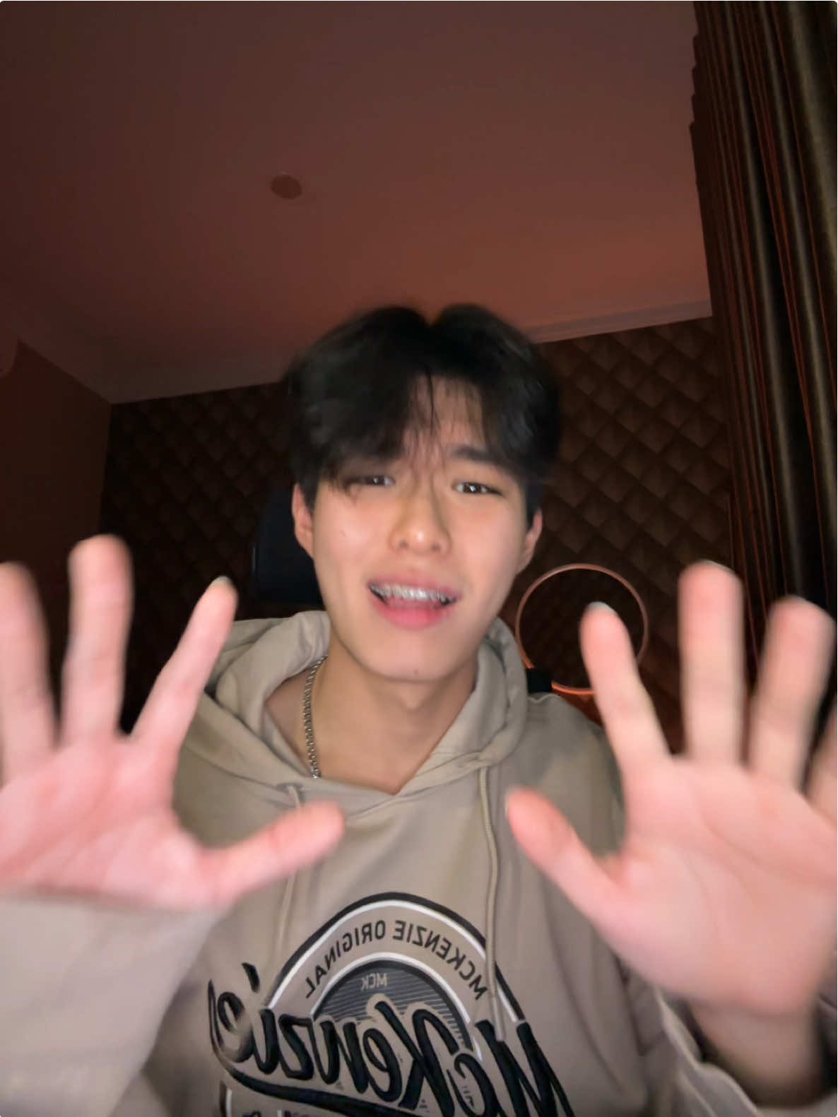 bintang 🖐️