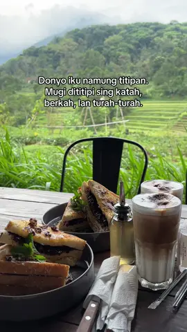 Ben iso nggo nukoni omah, lemah, karo bola-bali Makkah. Aamiin🤲🏻