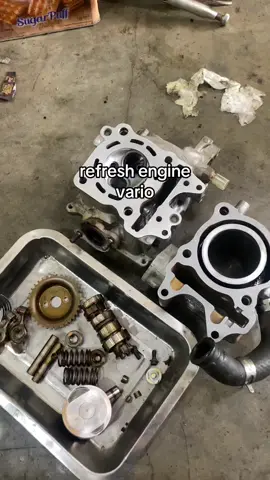 refres engine biar segerr #rkgarage #bengkelrumahan #vario #vario125 #fyp 