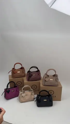 Omaygatt sekarang ada pilihan pakai box atau engga🤩🥰 #nalalacollection #tascantik #tasmurahberkualitas #tasselempang #localbrand 