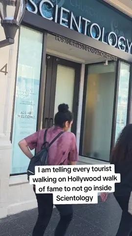 I am telling every tourist walking on Hollywood walk of fame to not go inside #Scientology. #cutse #shannonscientology #Shannon #Hollywood 