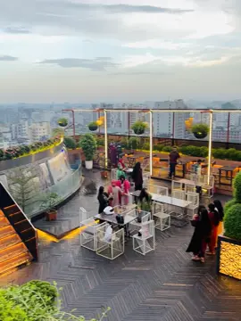 Sunset Beans Restaurant 😫🖤 #tiktok #fypageシ #Rooftop #fyp #Vairal 