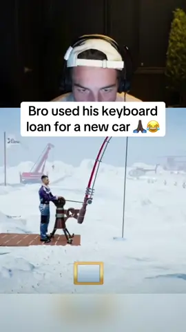 Bro used his keyboard loan for a new car 😂 #streamer #streaming #fyp 