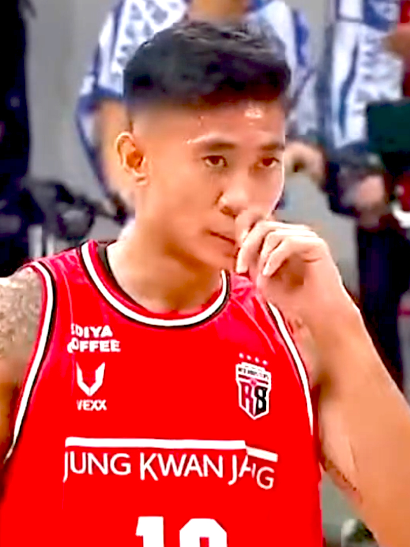 Napa wow nanaman ang commentator kay Rhenz, sagupaan ng dalawang Pinoy sa KBL!