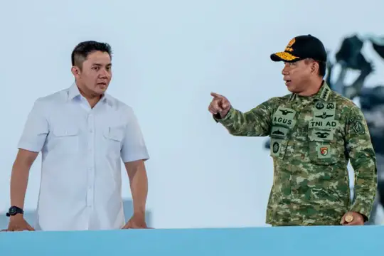 Bapak Presiden RI Prabowo Subianto meninjau secara langsung persiapan menjelang peringatan HUT ke-80 TNI. Silang Monas, 3 Oktober 2025. #letkolteddy #presideprabowo #mayorteddy #teddyindrawijaya #panglimatni 