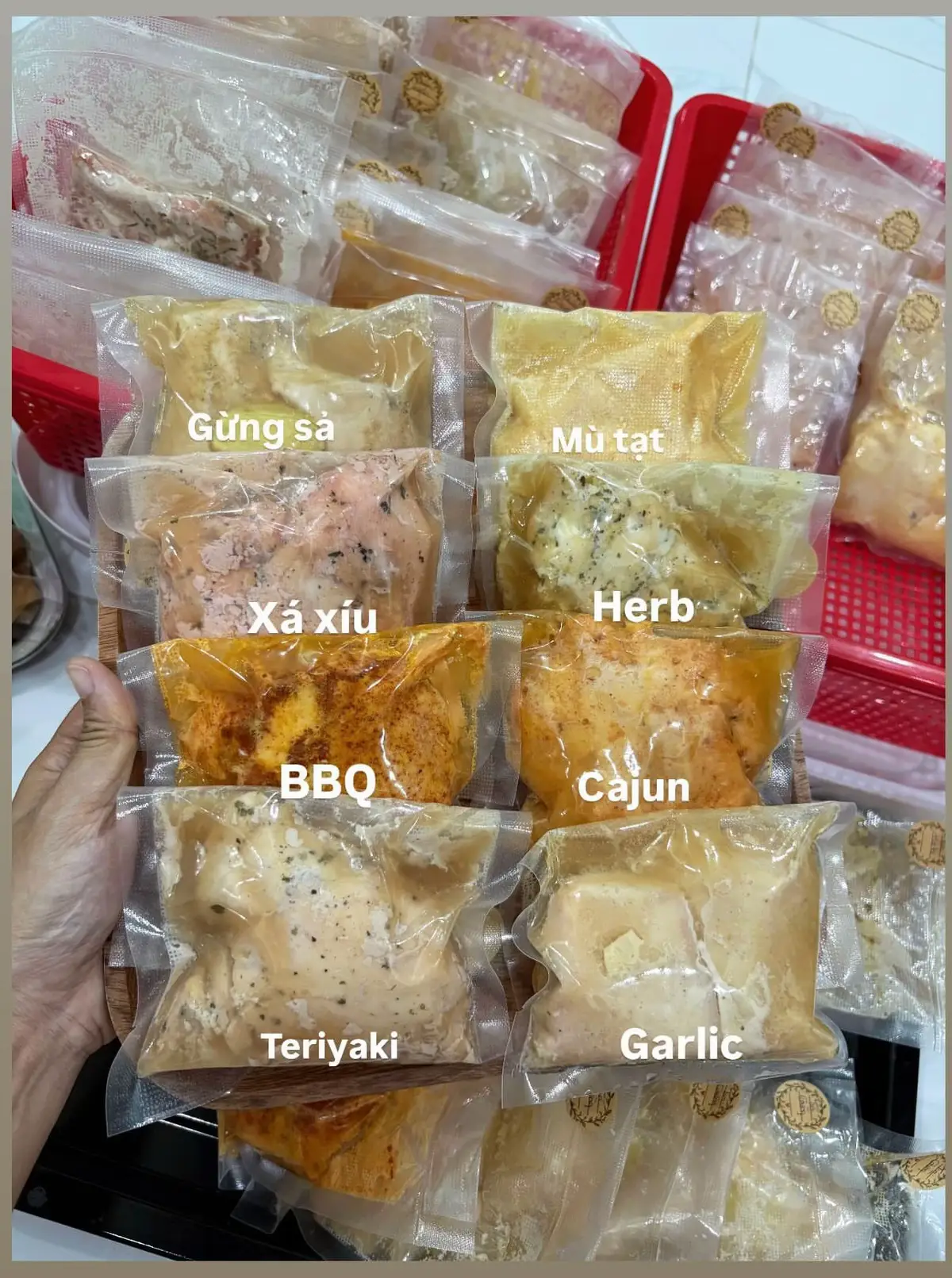 Nếu bạn cần 1 bữa ăn nhanh gọn, tiện lợi, thì đây là post dành cho bạn nha: 👉 14 vị gà nấu chậm hấp dẫn 👉 Ức gà & Đùi gà rút xương  👉Chia túi tiện lợi từ 100gr đến 300gr  👉 Chỉ cần hâm nóng 2 phút là xong 🫶 #foodtiktok #ucganaucham #fyp 