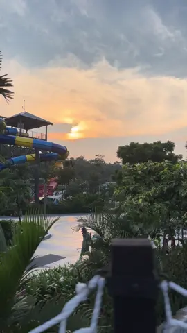 aku,kamu dan wahoo waterworld kala itu…#bandungparahiyangan #wahoowaterworld 