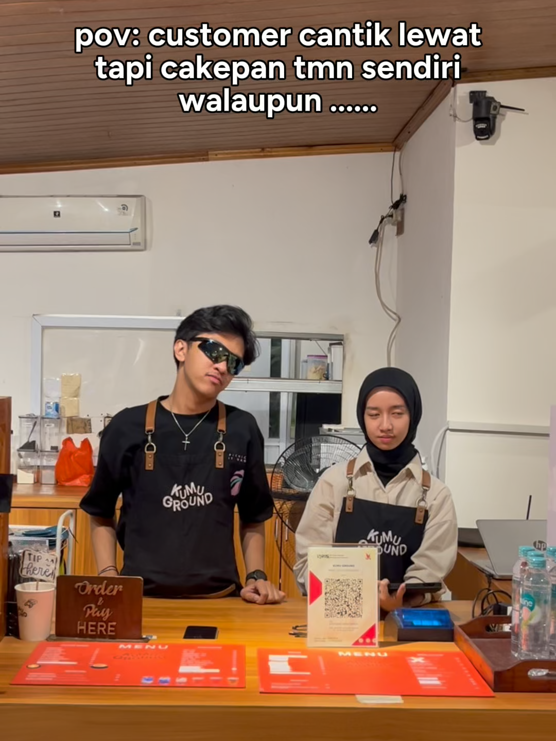 walaupun kata marcell 'benteng begitu tunggu'.. KITA ROBOHKAN‼️  #fyp #kumuground #coffeshoptebet #communityspace #cafetebet #jakartacoffeshop #coffee #september #placetogojkt #kerja #selflove #ziva #marcell #pericintaku #alamak #kristen #islam