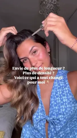 Tu veux des cheveux plus longs, plus forts, plus denses ? Alors il faut commencer par le bon endroit : ton cuir chevelu. 💆🏻‍♀️ La plupart des sérums se contentent d’hydrater ou de lisser… Mais celui-ci agit en profondeur, là où la pousse se joue vraiment : ✨ Caféine : booste la microcirculation et stimule les follicules 🌿 Extrait de trèfle rouge : équilibre le cuir chevelu et aide à freiner la chute 🧬 Peptides + extrait de lin : renforcent l’ancrage et la densité 💧 Acide hyaluronique : hydrate, apaise et favorise un environnement sain pour la repousse 🧠 Résultat : un cuir chevelu rééquilibré, des repousses plus visibles, une masse qui se reconstruit semaine après semaine. Et ce n’est pas magique… c’est une routine bien pensée, une vraie stratégie capillaire adaptée à tes besoins réels. Pas juste un « produit en plus » 📦 En ce moment : pour toute routine achetée = ton sérum pousse OFFERT 🎁  💬 Envoie-moi « box » pour qu’on regarde ensemble ce qui te conviendrait ! #soincapillaire #protectioncheveux #cheveuxété #longueurs #haircare           