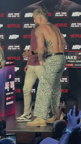 Tank davis vs Jake paul #gervontadavis #jakepaul  #faceoff #boxing #tankdavisvsjakepaul🥊🔥 