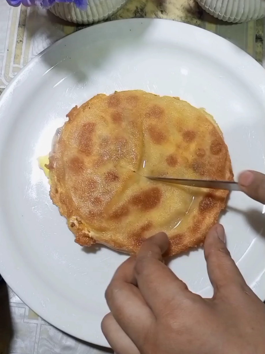 to make very  easy egg burger paratha #foryou #viral #indianrecipes #fyp #trending 