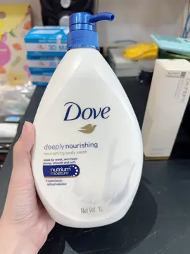 Sữa tắm Dove dưỡng ẩm chuyên sâu🌸