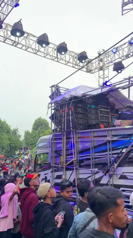 Desmo music karnaval desa Tejowangi Pasuruan 2025#lewatberanda #fyp #trendingvideoviralvideo #trendingvideoviral #lewatberandafyp 