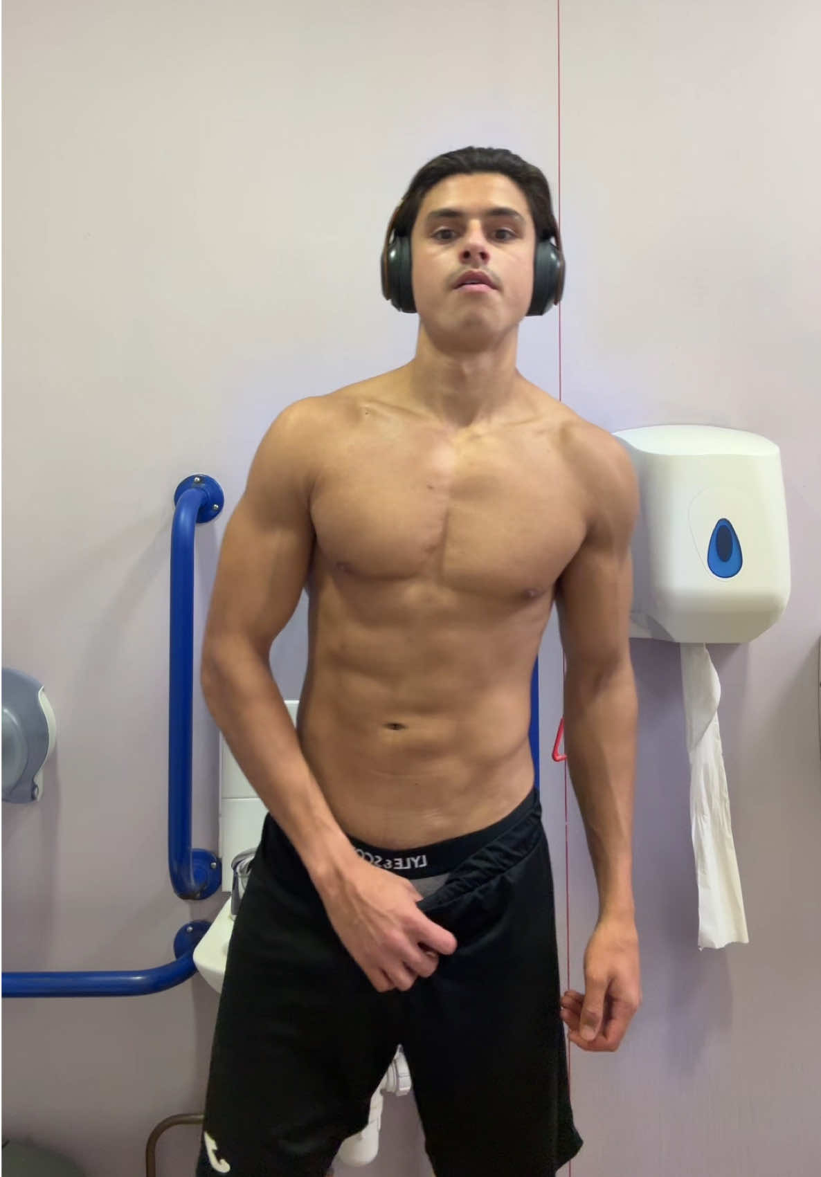 Chase Atlantic in the gym is too goated #fyp 