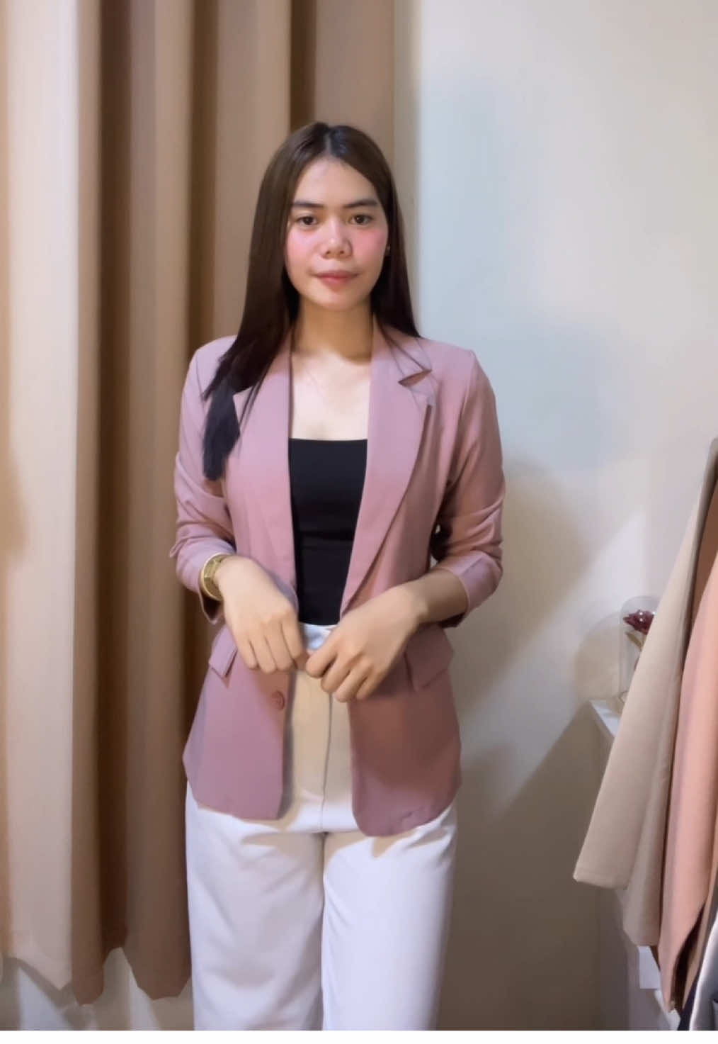 Pink blazer!💗 #bkk #blazeroutfit 