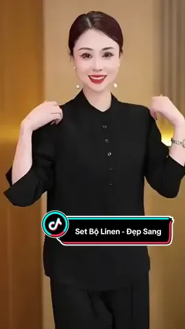 🫴Chị đẹp fashion mang đến cho chị em một Set đồ tôn vinh trọn vẹn vẻ đẹp thanh tao sang trọng   Thiết kế nổi bật và thu hút ngay từ ánh nhìn đầu tiên với các chi tiết: áo cổ tàu – kết hợp quần ống suông tông màu thanh lịch, tay áo dài trẻ trung và sành điệu, chi tiết màu sắc, dáng gọn sang trọng tất cả đều mang đến một sản phẩm hội tụ đầy đủ vẻ đẹp quyến rũ của người phụ nữ hiện đại. Gam màu nhẹ nhàng nổi bật mà vẫn dịu dàng phù hợp với mọi làn da.  Thiết kế hoàn mỹ đến từng chi tiết nhỏ có thể diện trong nhiều hoàn cảnh: dạo phố, đến công sở, dự tiệc,… đầy lôi cuốn. bên em có đủ màu đủ size từ 42kg đến 95kg cho chị em thoải mái diện đẹp ạ  #bộ #setboxinh #thoitrangnu 
