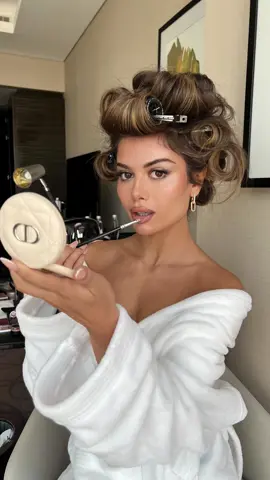 #classylooks #makeuptransformation #makeupartist #vintage @Diorbeauty 