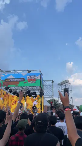 sekian, terima kasih🌻 #crslconcert #crsllandfestival #thejeblogs #lealona #konserjogja 