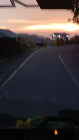 suasana di sore hari#promoseruweekend #fyfyfyfyfyfyfyfyfyfyfyfyfyfyfyfyfyfy 