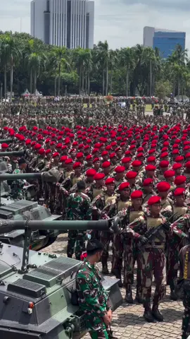 Persiapan devile Kopassus TNI Angkatan Darat  #kopassus #huttni80 #monas #fyp #huttni 