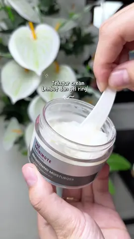 The Originote Brightening Moisturizer mencerahkan melembabkan meratakan warna kulit #theoriginote #moisturizer #niacinamide #brightening #fypシ゚ 