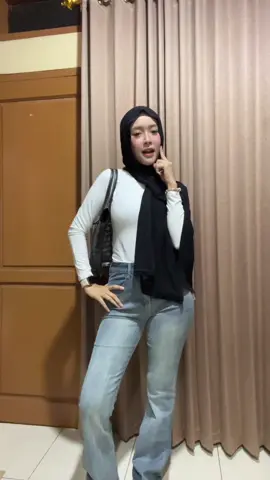 Jeans kode J79 ku daru @lassiealpha 😍 #lassiealphajeans 