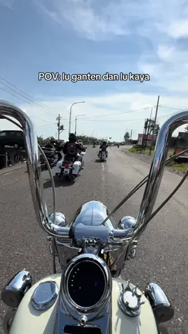Pengen juga 🥲 #harleydavidson #fyp #motorcycle #foryou 