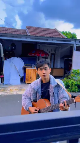 Masi terngliang  ditelingaku @🇼 🇮 🇩 🇺 🇷 🇮 🆂🅰... @zainiyah1995