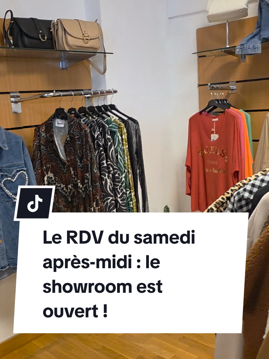 Comme tous les samedis après-midi, le showroom est ouvert de 14h30 à 18h30. On vous attends dans une ambiance chaleureuse, intimiste et conviviale 🥰 #dresscodegap #shopping #boutique #showroom #vetementsfemmes 
