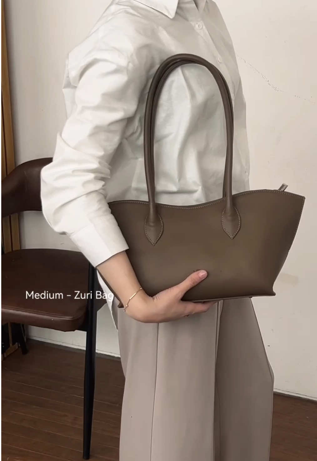 Kamu suka yang size apa nih guys 😍 Prior bags sudah tersedia berbagai macam size loh  #priorbags #slingbag #taswanita #WeekendVibes #fyppppppppppppppppppppppp 