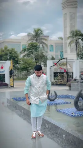 সম্পদ আর সম্মান এক নয়, সম্পদ তো ভিক্ষা করেও পাওয়া যায়, কিন্তু সম্মান!  কর্ম ব্যবহার এবং চরিত্রের মাধ্যমে অর্জন করতে হয়।🖤🌸#🥺 #fyp #plzviral🥺🥺🙏🙏foryoupage #1million #sylheti_fua 