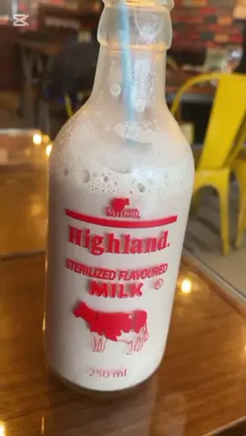 දැයේ ජාතික පානය 😋❤️🇱🇰 #highlandmilk #srilanka #viral #fyp #ceylon @Highland Milk Product’s 