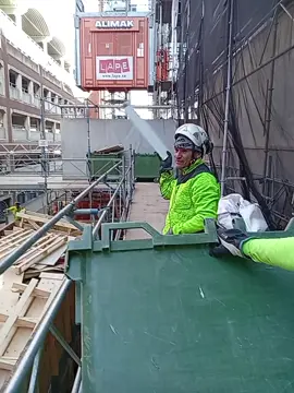 amigos en el trabajo #construccion #funnyvideos #laughing #tiktok 