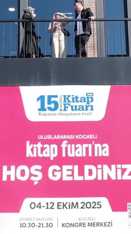 15. Kitap Fuarı kapılarını açtı! Tüm kitap severler 4-12 Ekim tarihleri arasında 10.30-21-30 arasında Kitap Fuarı sizi bekliyor… #kocaeli #kitapfuarı #tahirbüyükakın 