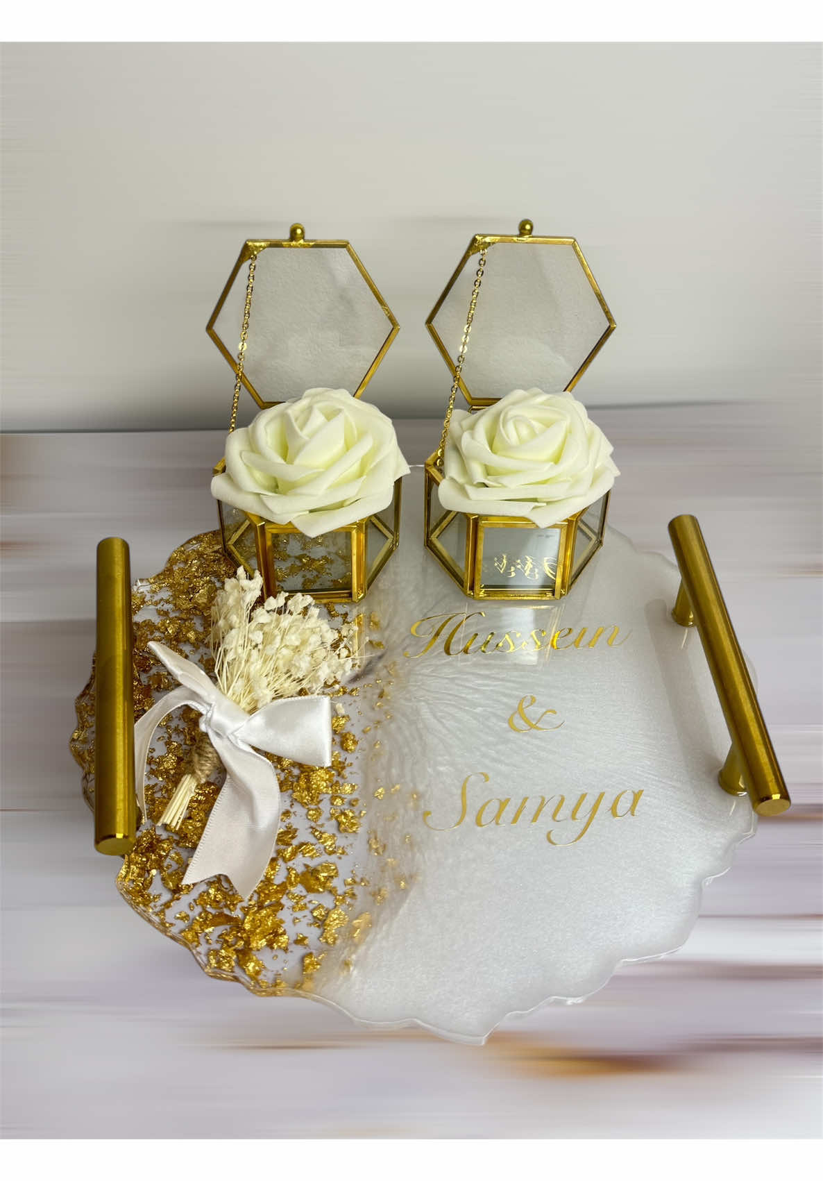 للطلب وللاستفسار تواصل خاص شحن جميع أنحاء أوروبا #aya_designs_11 #صواني_الخطوبه #viral #epoxy #ريزن 