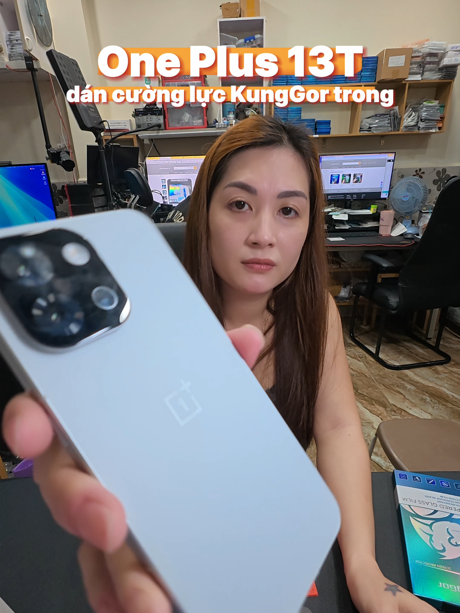 Dán cường lực cho One Plus 13T của anh Ship sàn cam #oneplus13t , bộ KungGor 2 miếng 140k xài được mở khóa vân tay trong màn hình