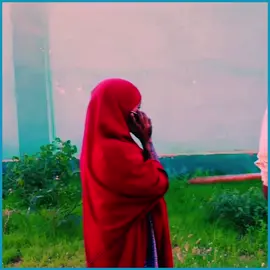 Isfahan Daro Ugu Danbeyn Noqday...See More 