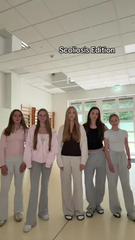 No #trend without ur #scoliosis Girls. #foryoupage #corset 
